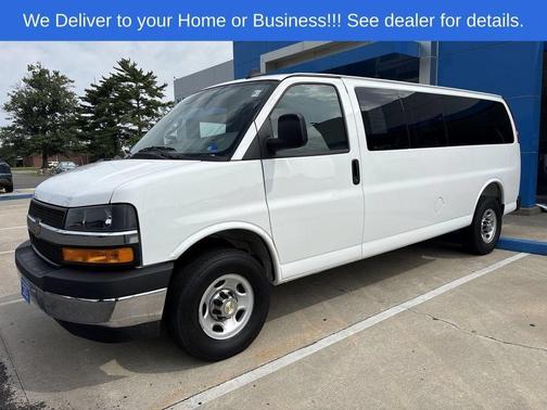 Summit White 2025 Chevrolet Express 3500 LT