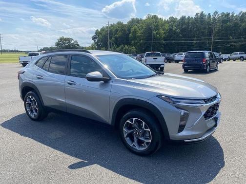 2024 Chevrolet Trax LT