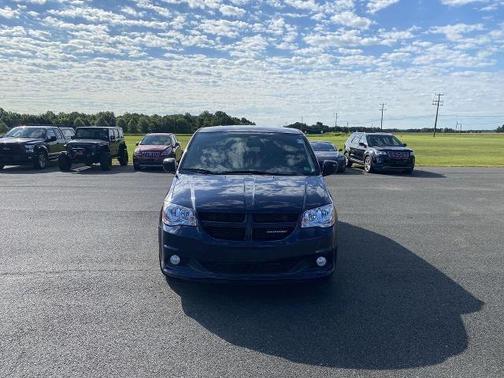 2014 Dodge Grand Caravan R/T