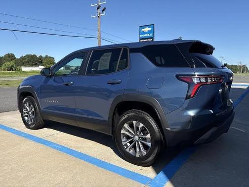 Lakeshore Blue Metallic 2026 Chevrolet Equinox LT