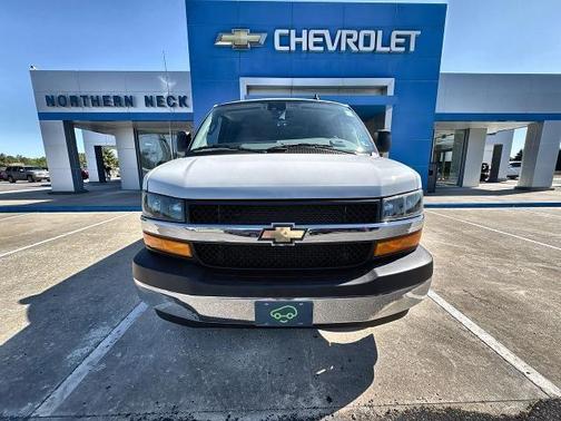 Summit White 2024 Chevrolet Express 3500 LT