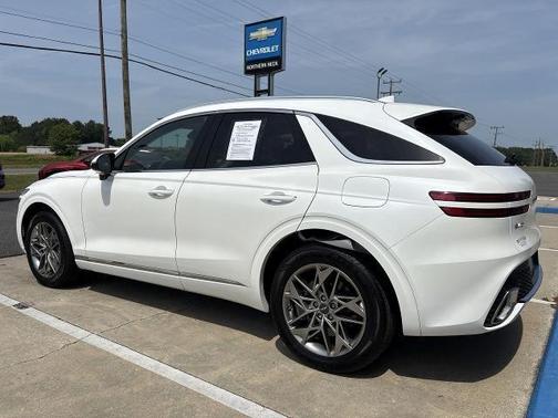 White 2025 Genesis GV70 2.5T