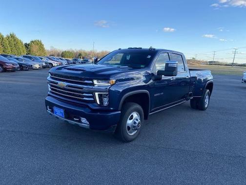 2022 Chevrolet Silverado 3500 High Country