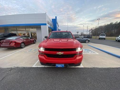 2018 Chevrolet Silverado 1500 Custom