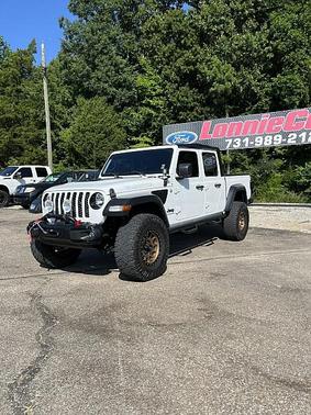 Bright White Clearcoat 2020 Jeep Gladiator Sport S