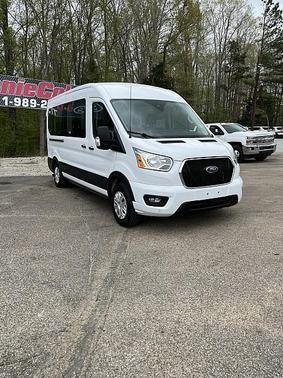 Oxford White 2022 Ford Transit-350 XLT