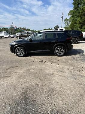 Super Black 2023 Nissan Rogue SV
