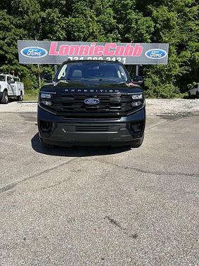Agate Black Metallic 2025 Ford Expedition Active