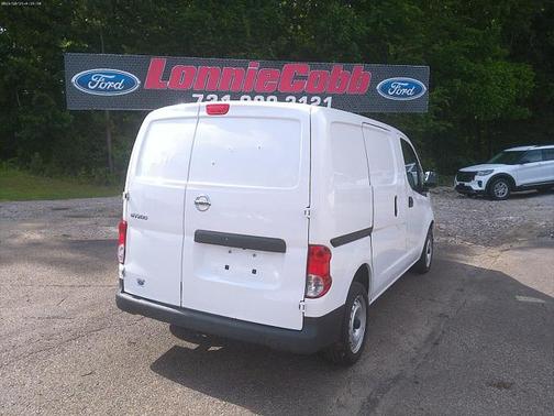 2021 Nissan NV200 S