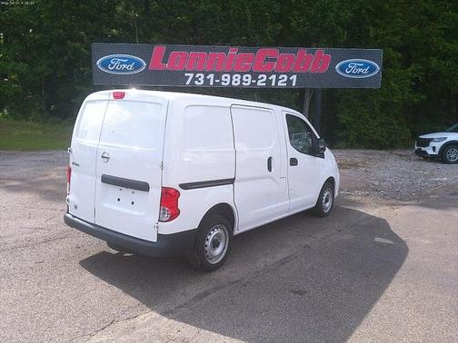 2021 Nissan NV200 S