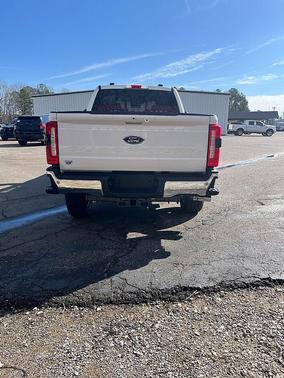 Star White Metallic Tri-Coat 2026 Ford F-250 Lariat