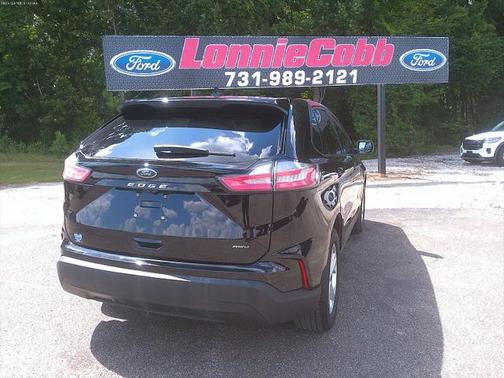 2023 Ford Edge SE