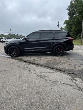 Agate Black Metallic 2024 Ford Explorer ST