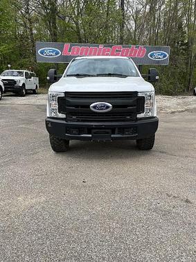 Oxford White 2019 Ford F-350 XL