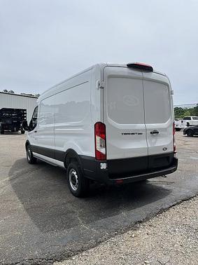 Oxford White 2026 Ford Transit-250 Base