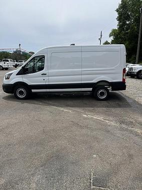 Oxford White 2026 Ford Transit-250 Base