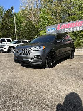 Carbonized Gray Metallic 2023 Ford Edge SE