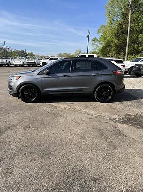 Carbonized Gray Metallic 2023 Ford Edge SE