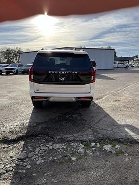 2026 Ford Expedition Platinum