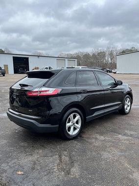 2023 Ford Edge SE