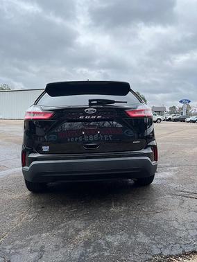 2023 Ford Edge SE
