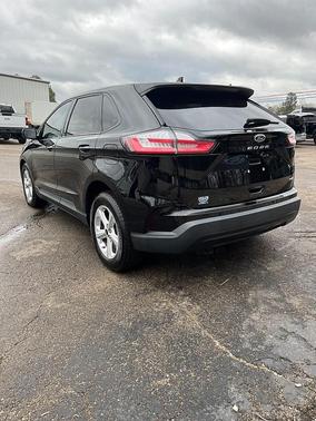 2023 Ford Edge SE
