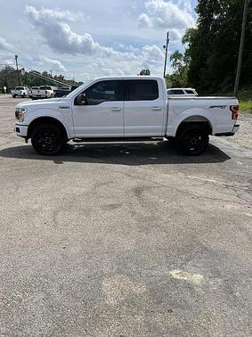 Oxford White 2019 Ford F-150 XLT
