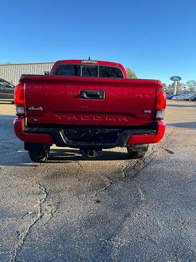 2020 Toyota Tacoma SR