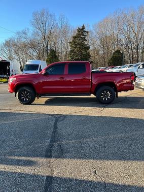 2020 Toyota Tacoma SR