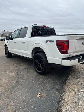 2025 Ford F-150 Platinum