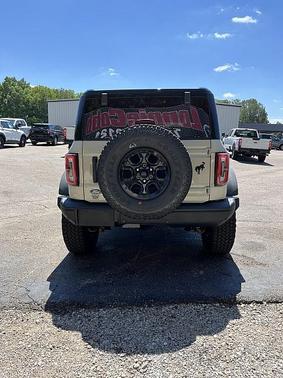Desert Sand 2026 Ford Bronco Badlands