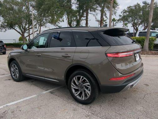2025 Lincoln Corsair Premiere