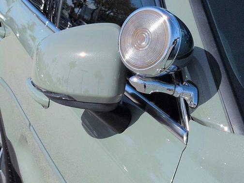 Sage Green Metallic 2023 Volvo XC40 B5 Plus Bright Theme