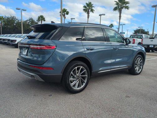 2026 Lincoln Corsair Premiere