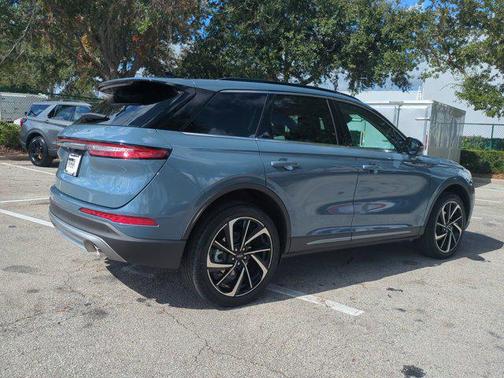 2026 Lincoln Corsair Reserve