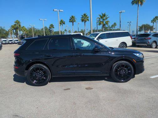 2026 Lincoln Corsair Reserve