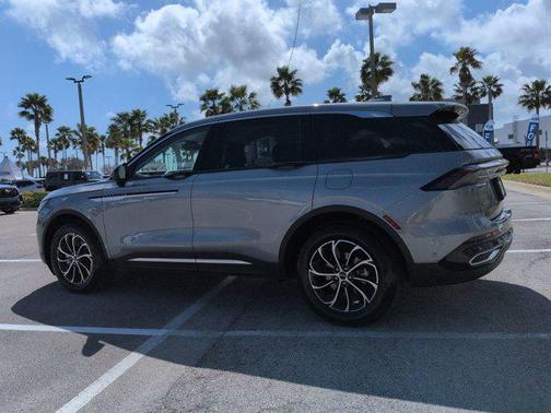 2024 Lincoln Nautilus Premiere