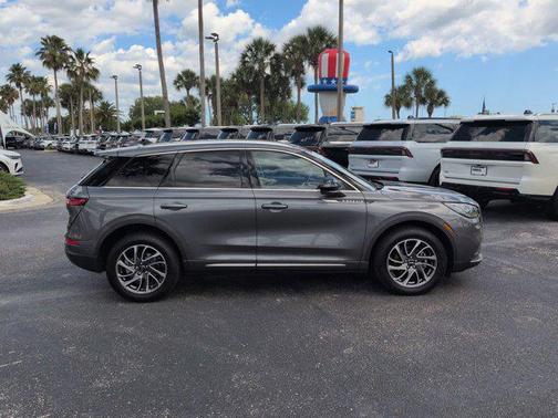 Asher Gray Metallic Clearcoat 2022 Lincoln Corsair Standard