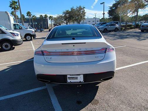 White Platinum Metallic Tri-Coat 2020 Lincoln MKZ Reserve