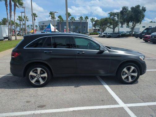 2022 Mercedes-Benz GLC 300 Base