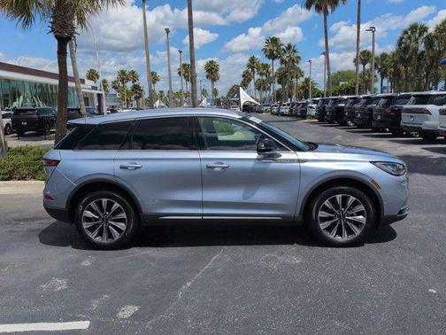 Elite Blue Metallic Clearcoat 2022 Lincoln Corsair Reserve
