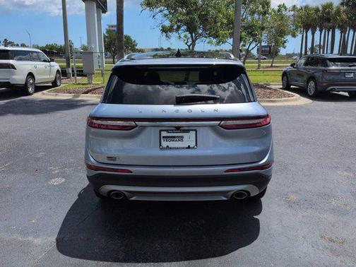 Elite Blue Metallic Clearcoat 2022 Lincoln Corsair Reserve