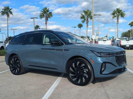 2026 Lincoln Nautilus Black Label