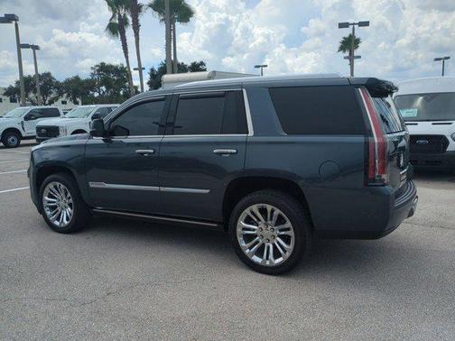 2020 Cadillac Escalade Premium Luxury