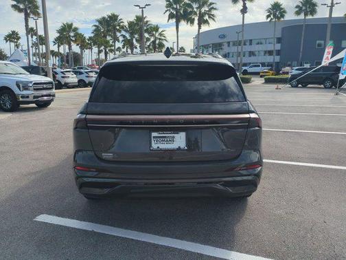 2025 Lincoln Nautilus Black Label