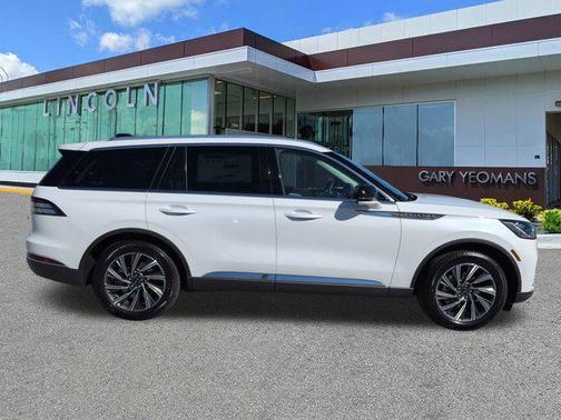 2026 Lincoln Aviator Premiere