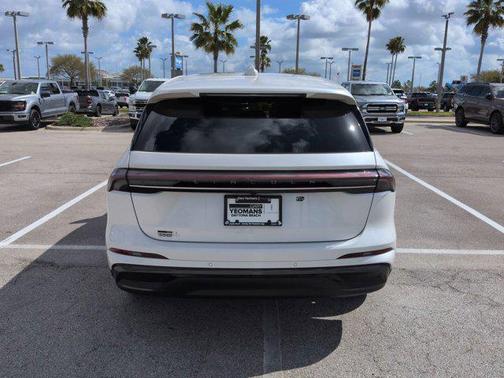 2024 Lincoln Nautilus Premiere