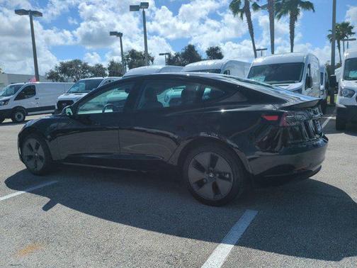 2023 Tesla Model 3 Standard Range