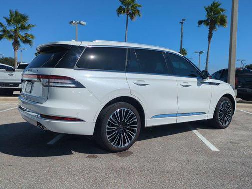 2024 Lincoln Aviator Black Label AWD