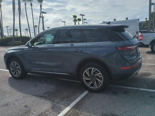 2025 Lincoln Corsair Premiere